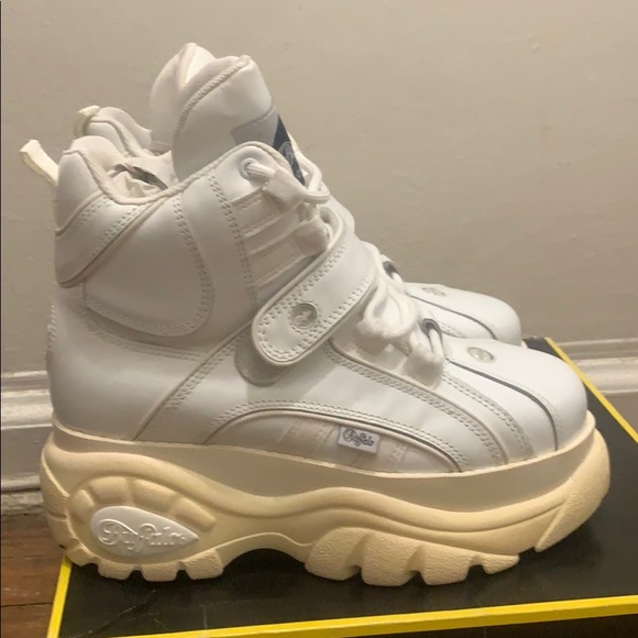 Buffalo London 1348-12 2.0 White - Picture 3 of 8